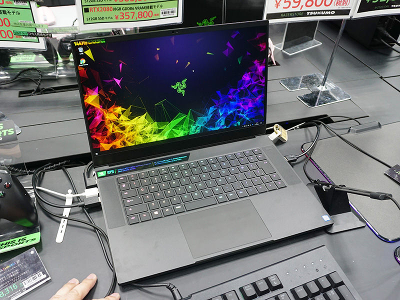 写真はGeForce RTX 2060搭載の「RZ09-02886J92-R3J1」