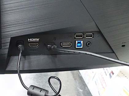 144Hz対応のゲーム向け31.5型液晶「Optix MAG321CQR」がMSIから