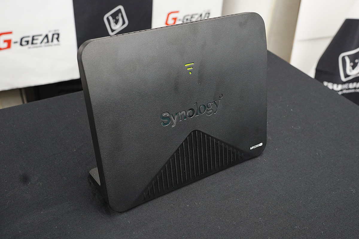 メッシュネットワーク構築時は子機としても動作する「MR2200ac」
