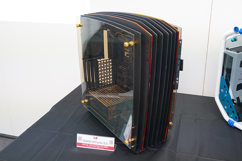 オープンフレーム構造のPCケース「INWIN H-Frame 2.0」