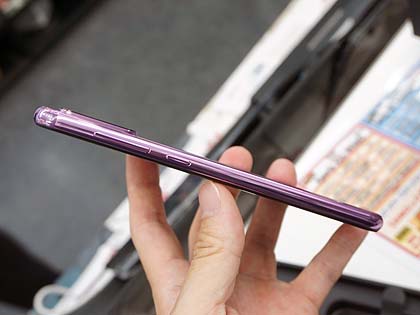 LINEの“ブラウン”とコラボした5.97型スマホ「Xiaomi Mi9 SE Brown Bear