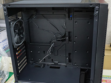 スクエア型RGBファン搭載のPCケース「StarryFort SF30」が発売