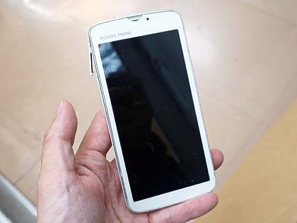 【希少】SoftBank/X05HTスマートフォン　起動⚪︎古い機種の為ジャンク 希少】SoftBank/X05HTスマートフォン 起動⚪︎古い機種の為ジャンク