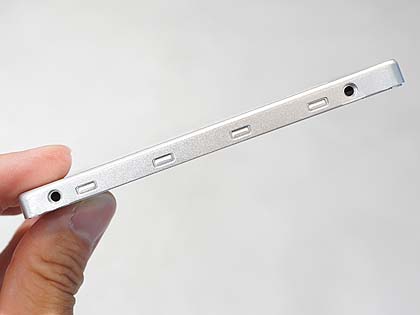 7.68TBの大容量SSDが展示デモ中、Micron 5210 IONシリーズ - AKIBA PC