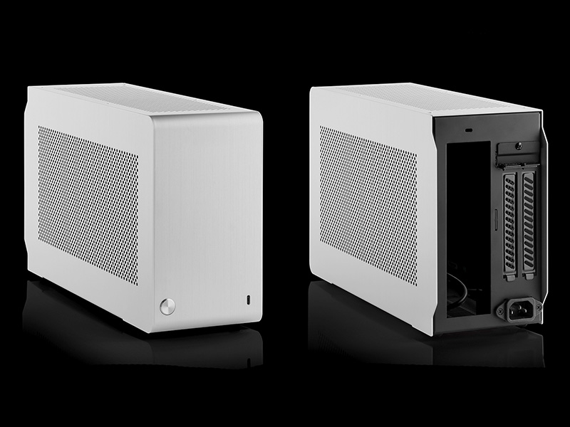 シルバーモデル（メーカーサイトより）