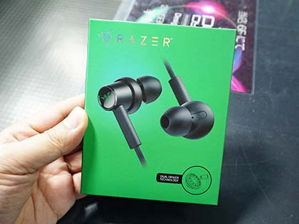 Razerのゲーム向けカナル型イヤホン「Hammerhead Duo」が31日