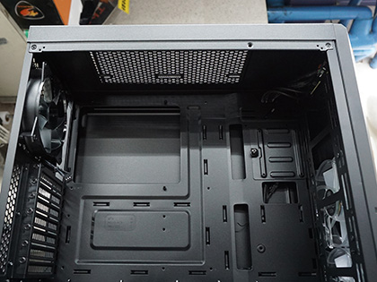 pcケースRGBライトゲームpcケース 81JeHTarqAL._UF350,350_QL80_.jpg