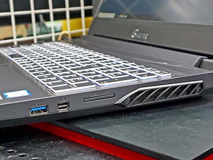 GeForce RTX 2060搭載15.6型ノート「G-GEAR note N1572K」が発売