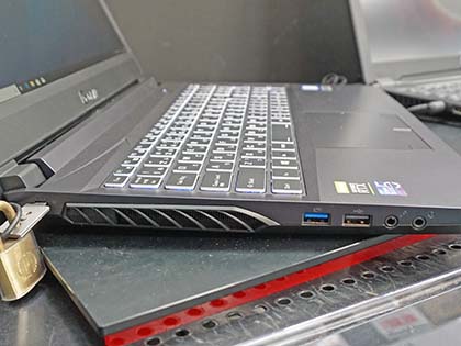 GeForce RTX 2060搭載15.6型ノート「G-GEAR note N1572K」が発売