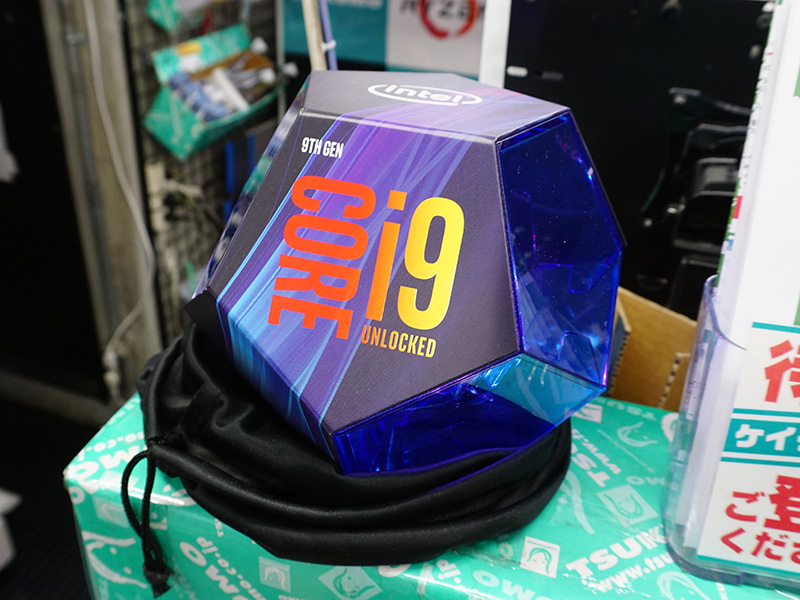 Core i9-9900Kが付属（※参考写真）