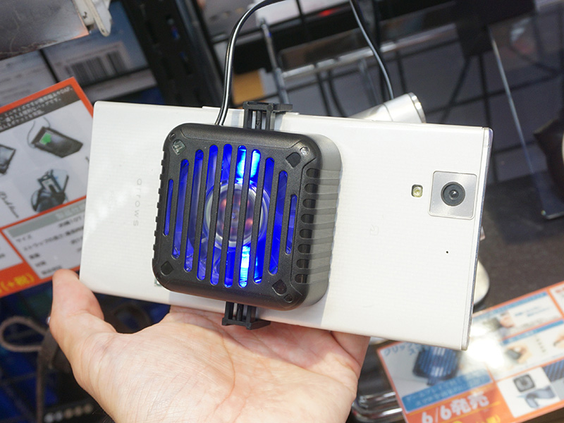 スマホへの取り付けイメージ