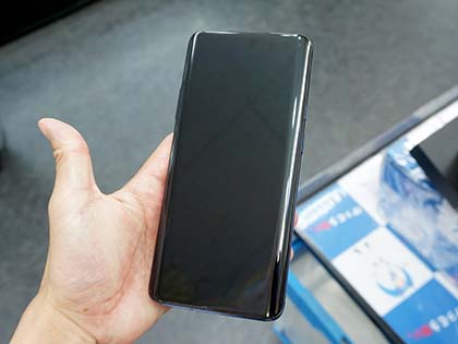 Snapdragon 855や90Hz有機EL搭載の6.67型スマホ「OnePlus 7 Pro」が直