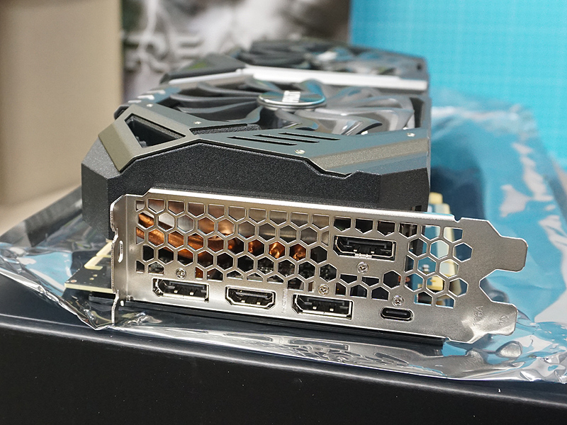 写真はPalit GeForce RTX 2070 SUPER GRP