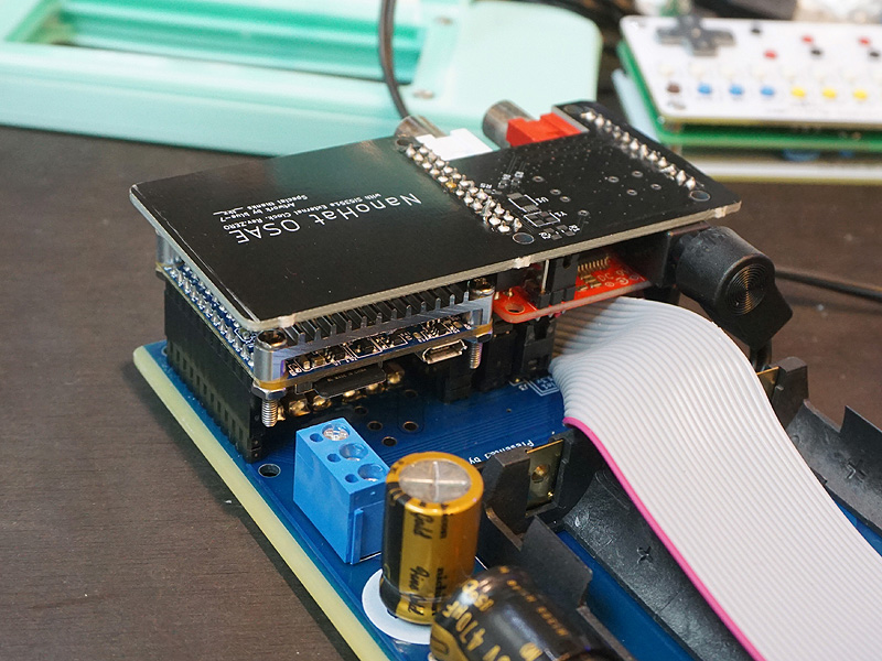 NanoPi-NEO2とChiKoiDac-AK4495Sを装着して動作する