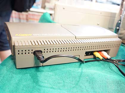 FM TOWNS マーティ”のメンテナンス済みモデルが税込8.1万円 （取材中に