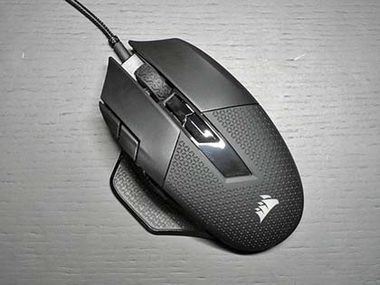 多ボタンでかぶせ持ちしやすい、MOBA/MMO向けゲーミングマウス