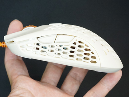 わずか47gの軽量ゲーミングマウス「Ultralight 2 - Cape Town」が発売
