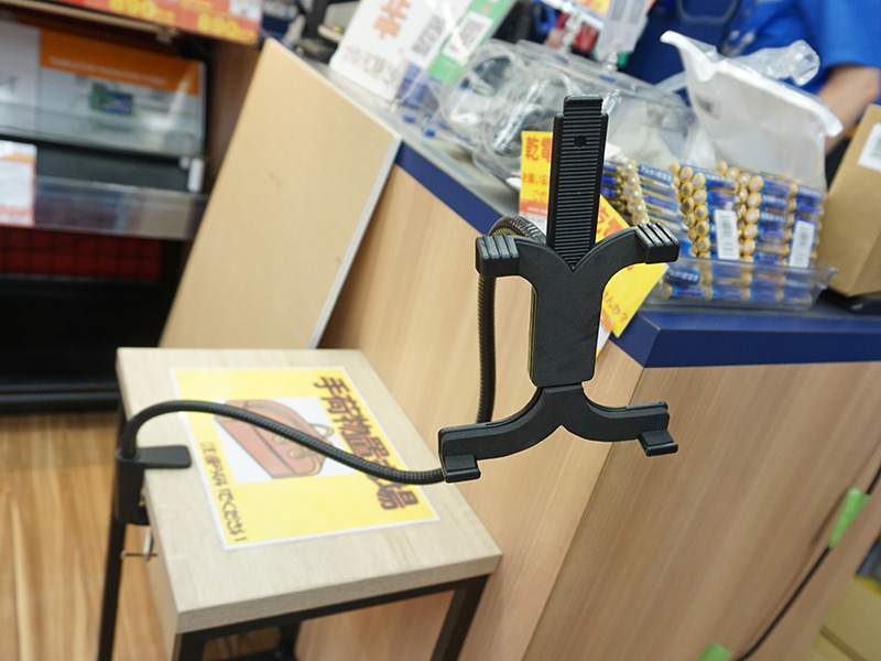 タブレットの取り付け例