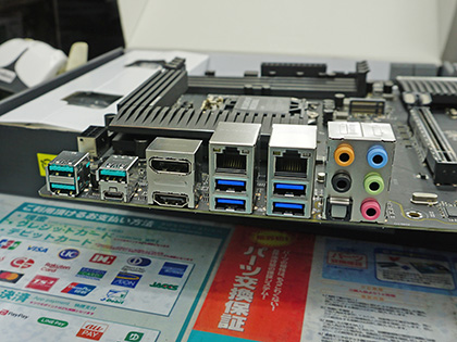 【値下！】ASUS WS C246M PRO マザボ+ Xeon E-2124 WS C246M PRO｜Motherboards｜ASUS United Kingdom