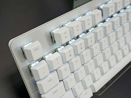 白いゲーミングデバイス「Razer Mercury collection」が発売 - AKIBA