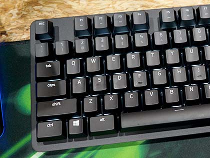 Razerの静音テンキーレスキーボード「BlackWidow Lite」が発売 - AKIBA