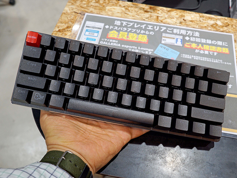 61キーコンパクト（GMMK-COMPACT-BRN）
