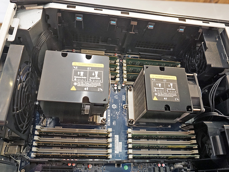 取材時に動作確認中だったため、「ストレージやメモリの構成は撮影時とは異なる」(同店)とのこと