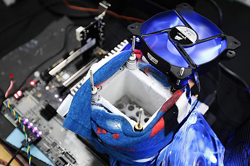 競技オーバークロックの世界大会に参戦！知られざるPCパーツマニアの