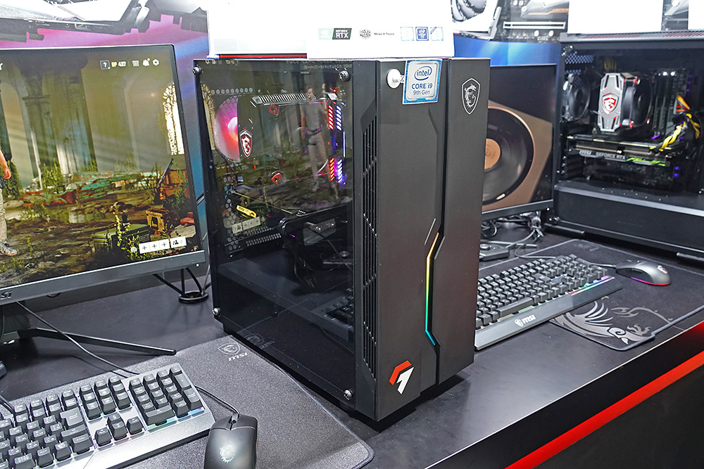 ツクモのBTO PC「G-GEAR」のPowered by MSIモデル。法人向け専用モデルではあるが、幅広いカスタマイズに対応しているという。