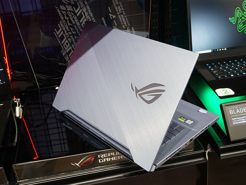 写真はROG ZEPHYRUS S GX502GV