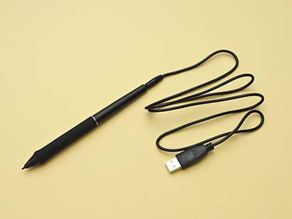 6万円でフル装備の大型液タブXP-Pen Artist 22E Proの使い勝手は