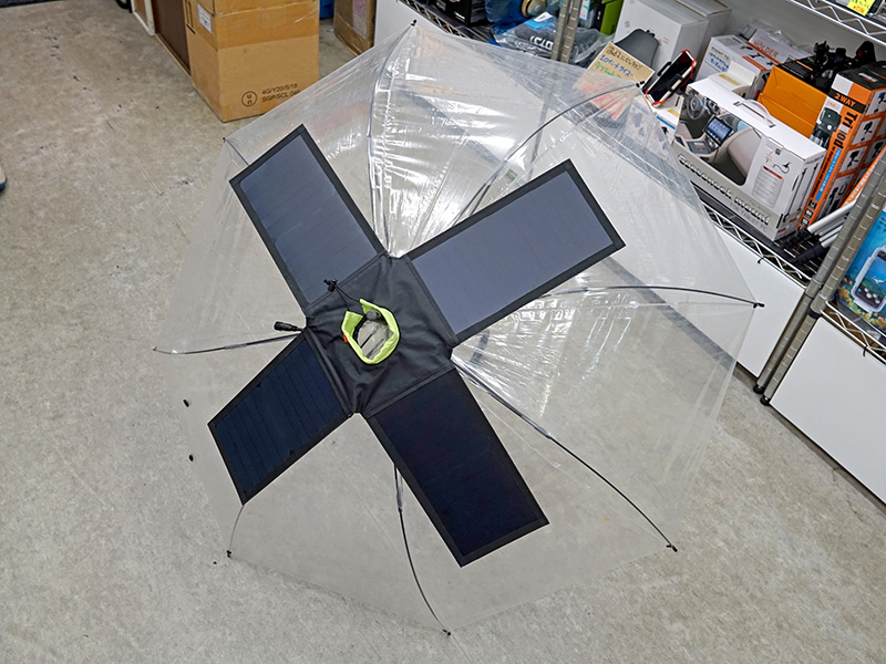 5V3A出力 傘に取り付けできる! 28W ソーラーパネル