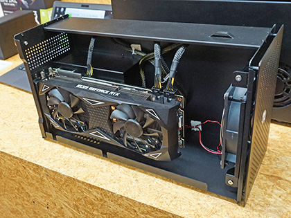 AKiTiOの外付けVGAボックス「Node」に500W電源モデルが登場、実売3.5万