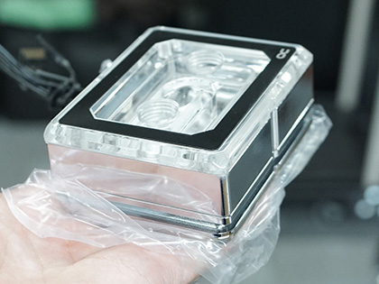 アドレサブルRGB LED搭載のAlphacool製CPU水冷ブロックが複数モデル