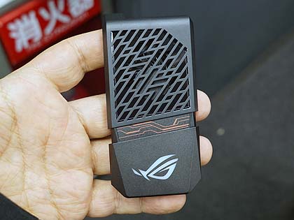 ASUSの最強ゲーミングスマホ「ROG Phone II」がデビュー、ストレージ