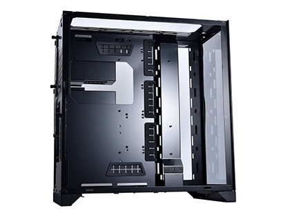 Lian Liの“魅せる”PCケース「O11D XL」にEEBマザーを搭載するための 