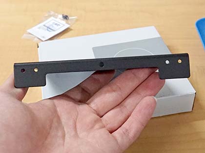 Pcケース内にフィギュアを飾るためのブラケットがdeepcoolから 税込999円 Akiba Pc Hotline