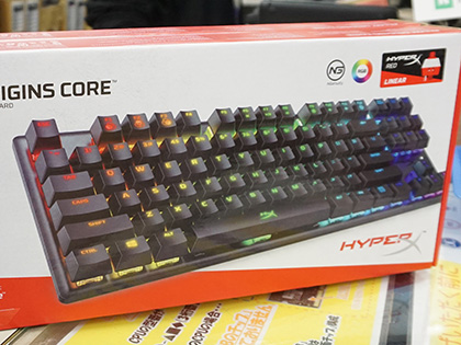 独自の赤軸メカニカルキーを採用した「HyperX Alloy Origins Core」が