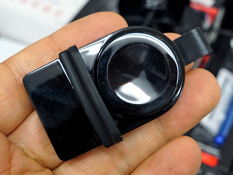 AppleWatch用コンパクト充電器 ブラック