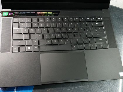 15.6型ゲーミングノート「Razer Blade 15」に光学式スイッチキーボード 