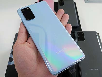 5G対応/デュアルSIM仕様のGalaxy S20が直輸入、Android 10搭載 - AKIBA