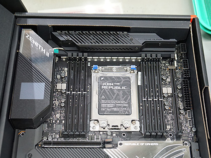 OC強化の第3世代Ryzen TR向けマザー「ROG Zenith II Extreme Alpha」が