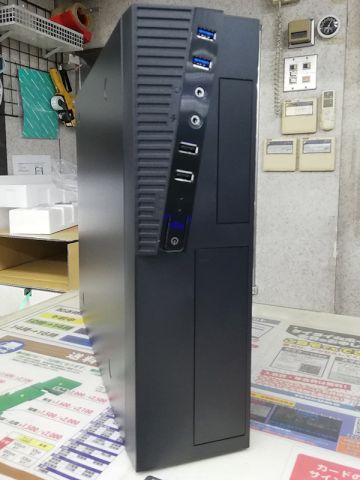 IN WINのmicroATXスリムタワーが計2モデル、横置き可能で5インチベイも
