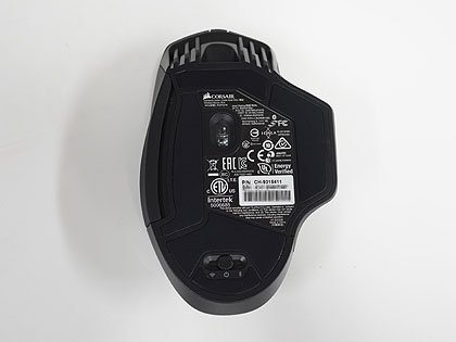 3つの接続方式が選べるCORSAIR製ゲーミングマウス「DARK CORE RGB PRO