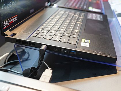 300Hz駆動パネル搭載、MSIの薄型ゲーミングノート「GS66 Stealth」が