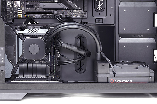 AMD・Intel・NVIDIAコラボPC？3大メーカ－のハイエンドな性能が