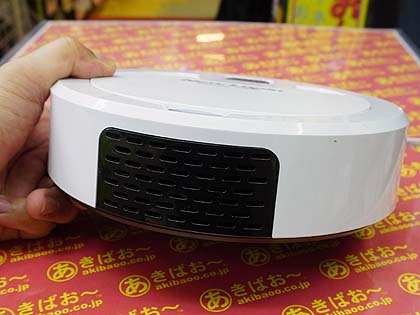 New Lupinロボット掃除機 本体 ASCII.jp：安すぎる！ ルンバっぽい見た目で1500円のUSB充電の