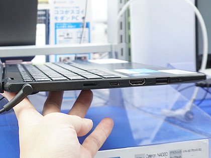 実売36,800円の11.6型モバイルノート「ASUS E210MA」が発売、ファン
