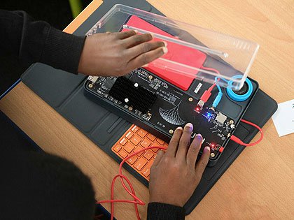 KANO-PC Windows タブレット 【現状AC駆動のみ】 GIGAスクール構想対応 2-in-1 Windows タブレット PC – Kano PC