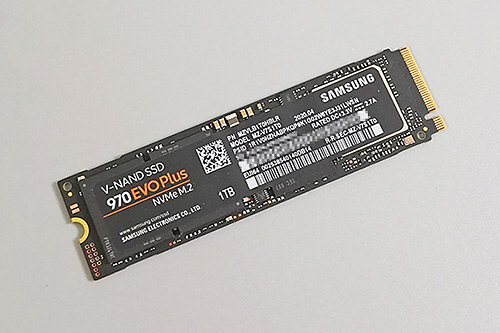 ThinkPad X1 Carbon(2016年版)を1TB SSDに換装、別物の快適さに 